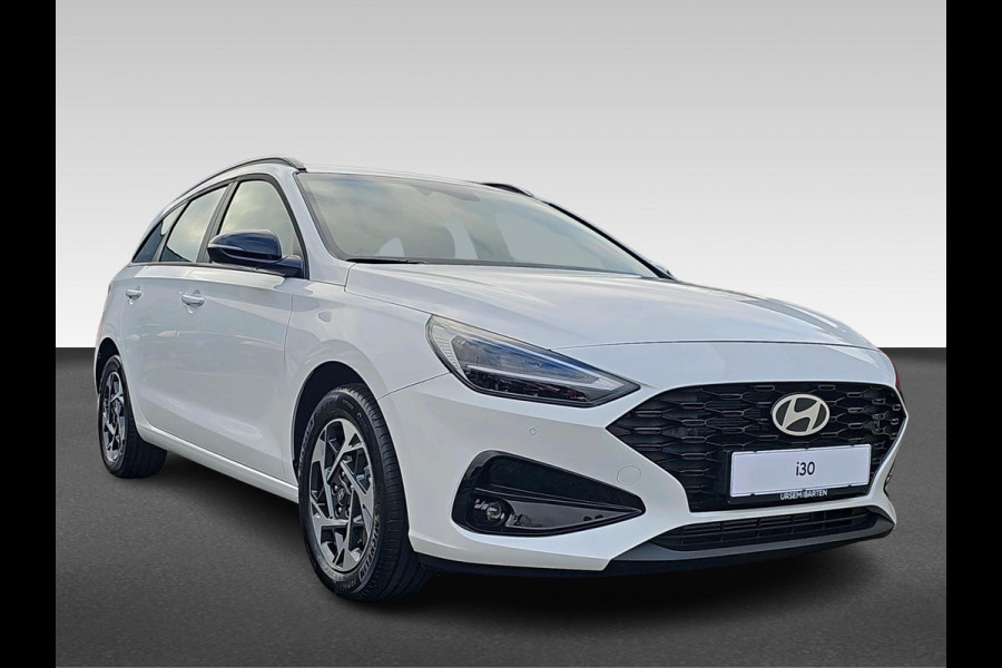 Hyundai i30 Wagon 1.0 T-GDi MHEV Comfort VAN € 35.895,- VOOR € 33.895,-