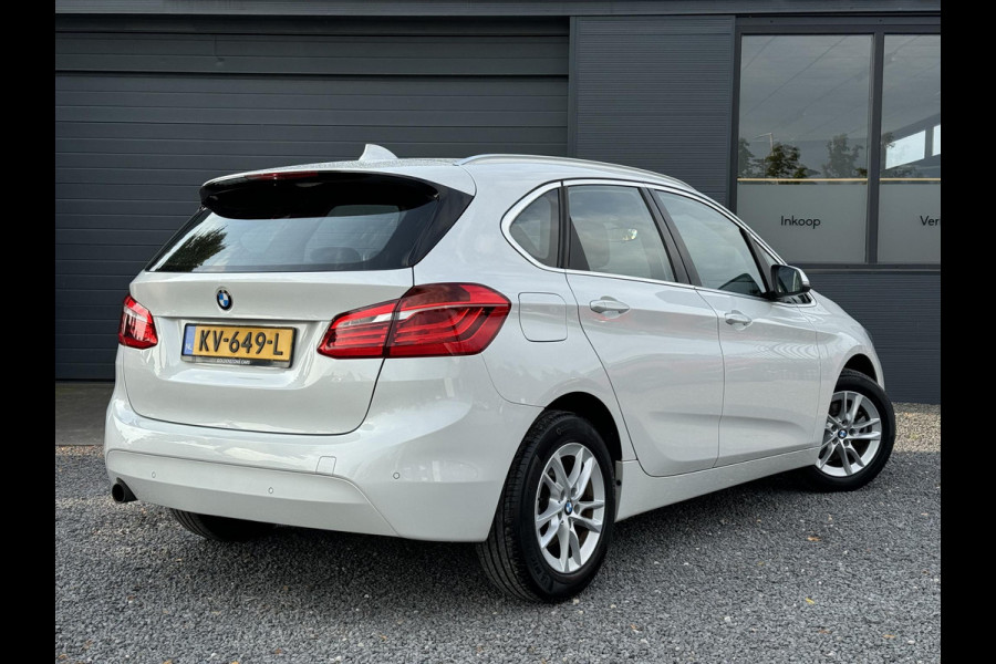 BMW 2 Serie Active Tourer 218i Centennial High Executive 2e Eigenaar,Navi,Clima,Cruise,HU Display,LM Velgen,Elek Ramen,N.A.P,Nieuwe Apk bij Aflevering