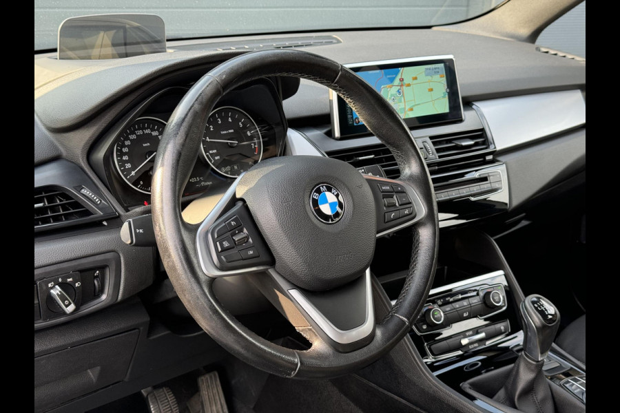 BMW 2 Serie Active Tourer 218i Centennial High Executive 2e Eigenaar,Navi,Clima,Cruise,HU Display,LM Velgen,Elek Ramen,N.A.P,Nieuwe Apk bij Aflevering