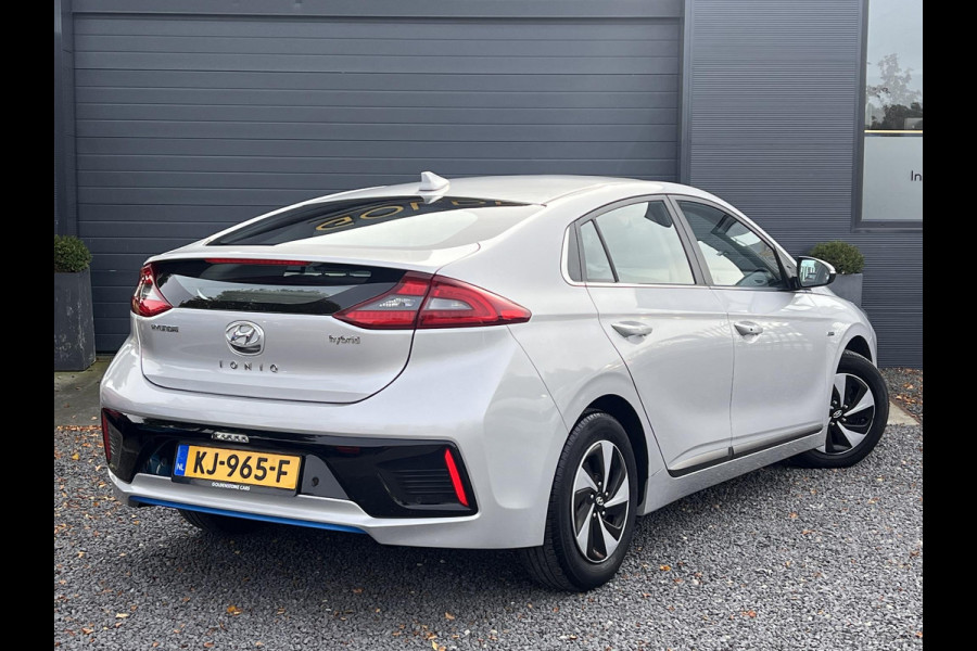 Hyundai IONIQ 1.6 GDi First Edition 2e Eigenaar,Navi,Schuifdak,Camera,Cruise,Clima,N.A.P,APK bij Aflevering