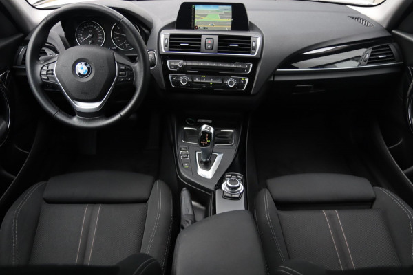 BMW 1-serie 118i Sportline / NAVI / LED / CRUISE / BLUETOOTH / PDC / AUTOMAAT