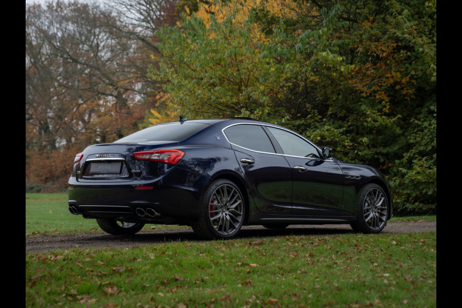 Maserati Ghibli 3.0 S Q4 | Schuif-/kanteldak | Harman/Kardon | Carbon interior | 360 cam | NL-auto