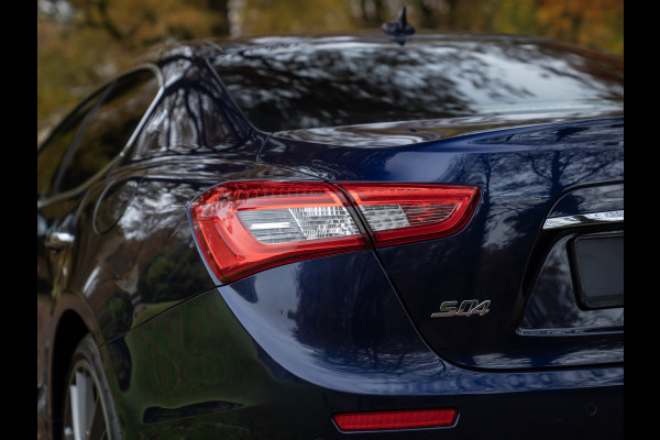 Maserati Ghibli 3.0 S Q4 | Schuif-/kanteldak | Harman/Kardon | Carbon interior | 360 cam | NL-auto