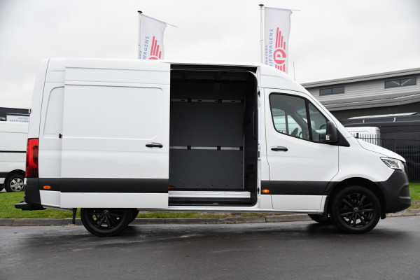 Mercedes-Benz Sprinter 317 1.9 CDI L2H2 RWD Camera, Cruise, Carplay, 170PK, Automaat, Trekhaak, LED, Stoelverwarming, UNIEK!