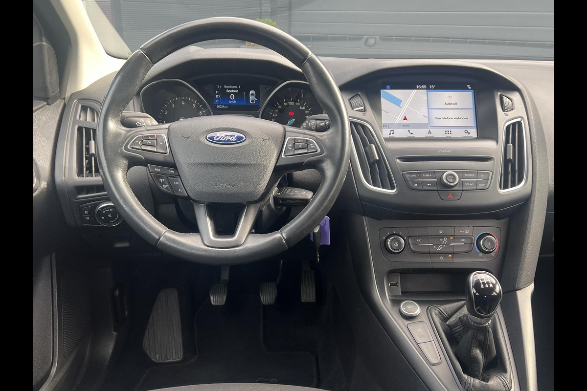 Ford Focus 1.0 Lease Edition 2e Eigenaar,Navi,Clima,Cruise,PDC,Elek Ramen,N.A.P,APK Tot 06-2026