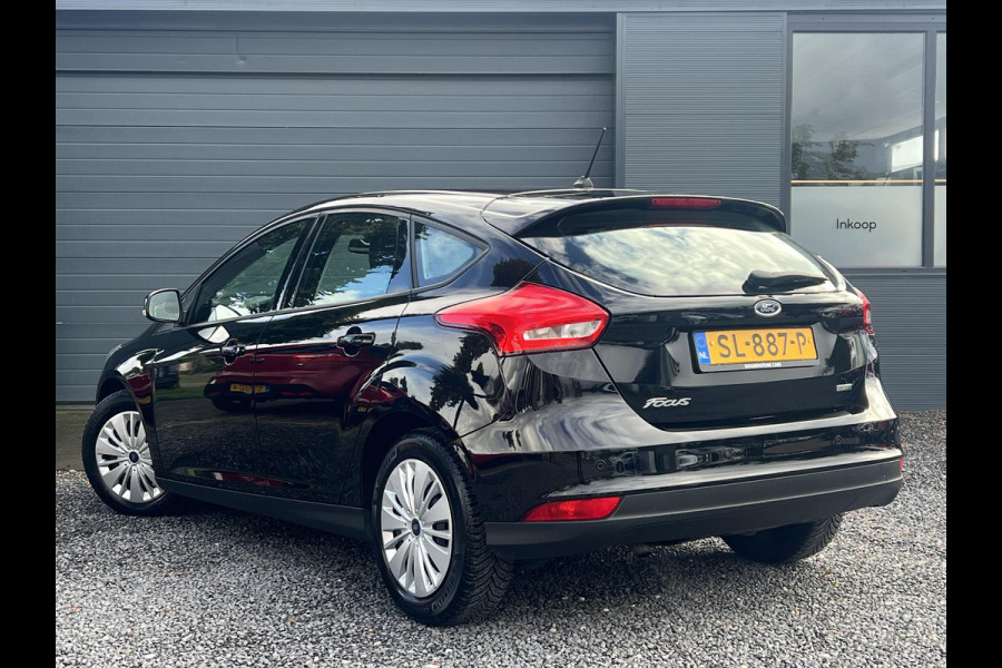 Ford Focus 1.0 Lease Edition 2e Eigenaar,Navi,Clima,Cruise,PDC,Elek Ramen,N.A.P,APK Tot 06-2026