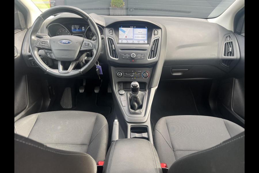 Ford Focus 1.0 Lease Edition 2e Eigenaar,Navi,Clima,Cruise,PDC,Elek Ramen,N.A.P,APK Tot 06-2026