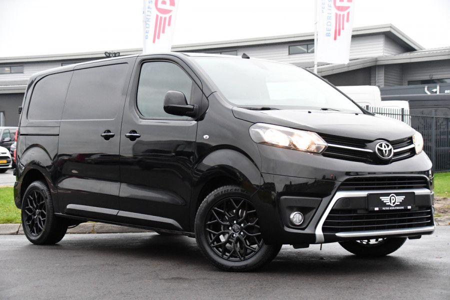 Toyota ProAce Worker 2.0 Black Edition Cruise, Sesnoren, Carplay, 122PK, Keyless, Clima, NAVI, UNIEK!