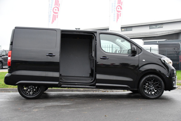 Toyota ProAce Worker 2.0 Black Edition Cruise, Sesnoren, Carplay, 122PK, Keyless, Clima, NAVI, UNIEK!