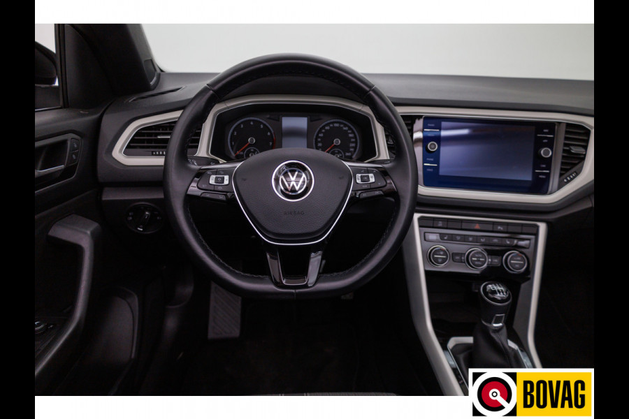 Volkswagen T-Roc Cabrio 1.0 TSI Style 111 PK Electrische kap, Adap. Cruise, PDC V+A, Stoelverwarming, App. connect