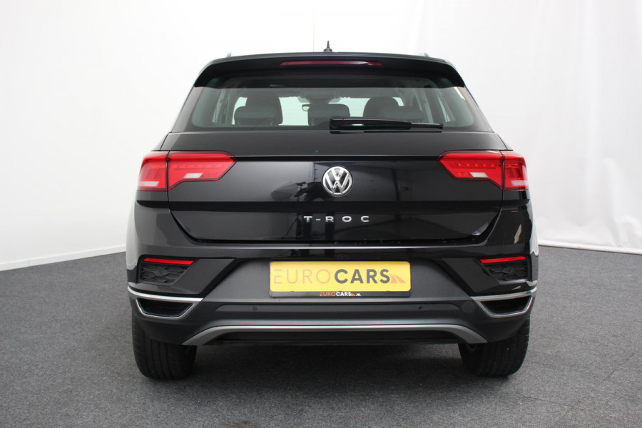 Volkswagen T-Roc 1.0 TSI Style Team | Navigatie | Climate Control | Adaptieve Cruise Control | Camera + Parkeersensoren | Electrisch bedienbare achterklep | Stoelverwarming #