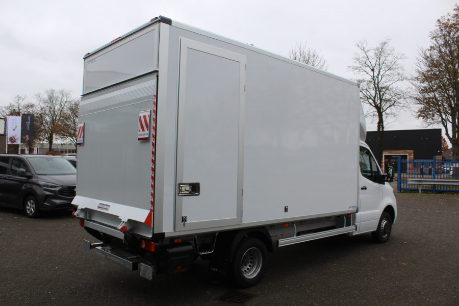 Mercedes-Benz Sprinter 519 CDI L3 Bakwagen met laadklep Dhollandia klep 1000 KG, LED, 10.25 MBUX, Geveerde stoel Distronic 5500kg