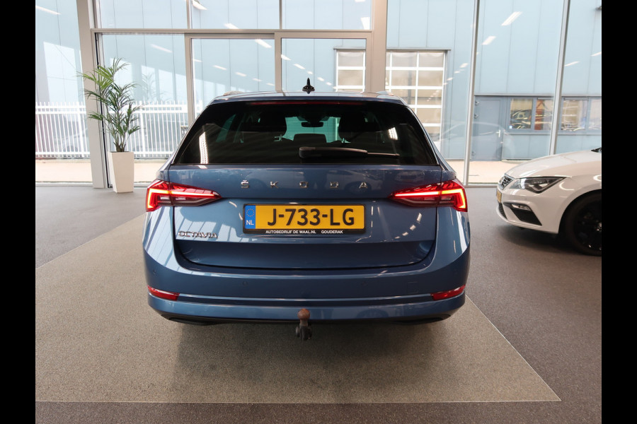 Škoda Octavia Combi 1.5 TSi 150pk First Edition KEYLESS/VIRTUAL/STOELVERW./TREKH.WEGKLAPBAAR