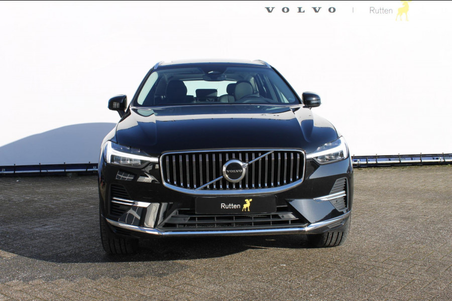 Volvo XC60 T6 350PK Automaat Recharge AWD Plus Bright LONG RANGE / Apple Carplay / Panoramisch schuifkanteldak / Lederen bekleding / 19" lichtmetalen velgen