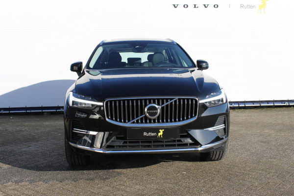 Volvo XC60 T6 350PK Automaat Recharge AWD Plus Bright LONG RANGE / Apple Carplay / Panoramisch schuifkanteldak / Lederen bekleding / 19" lichtmetalen velgen