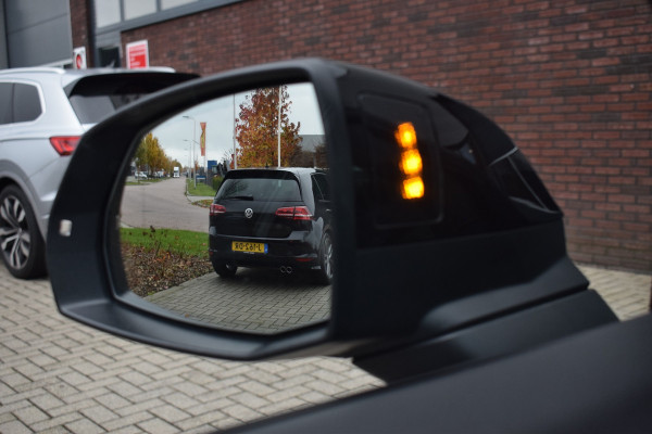 Audi Q5 Sportback 55 TFSI e S edition | Luchtvering | Pano | Trekhaak | B&O | HUD | 21"