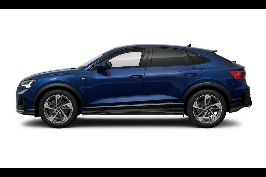 Audi Q3 Sportback 45 TFSI e S Edition 245pk | Plug in Hybrid | Komt half december binnen | Navigatie | Trekhaak | Adaptieve cruise controle | Verlengde garantie