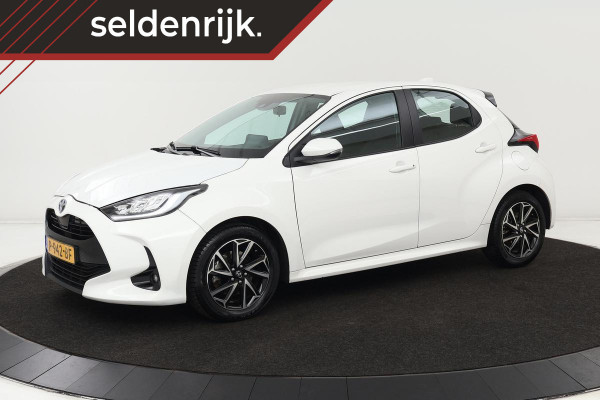 Toyota Yaris 1.5 Hybrid Dynamic | Navigatie | Carplay | Adaptive Cruise | Camera | DAB+ | Keyless | Full LED | Climate control