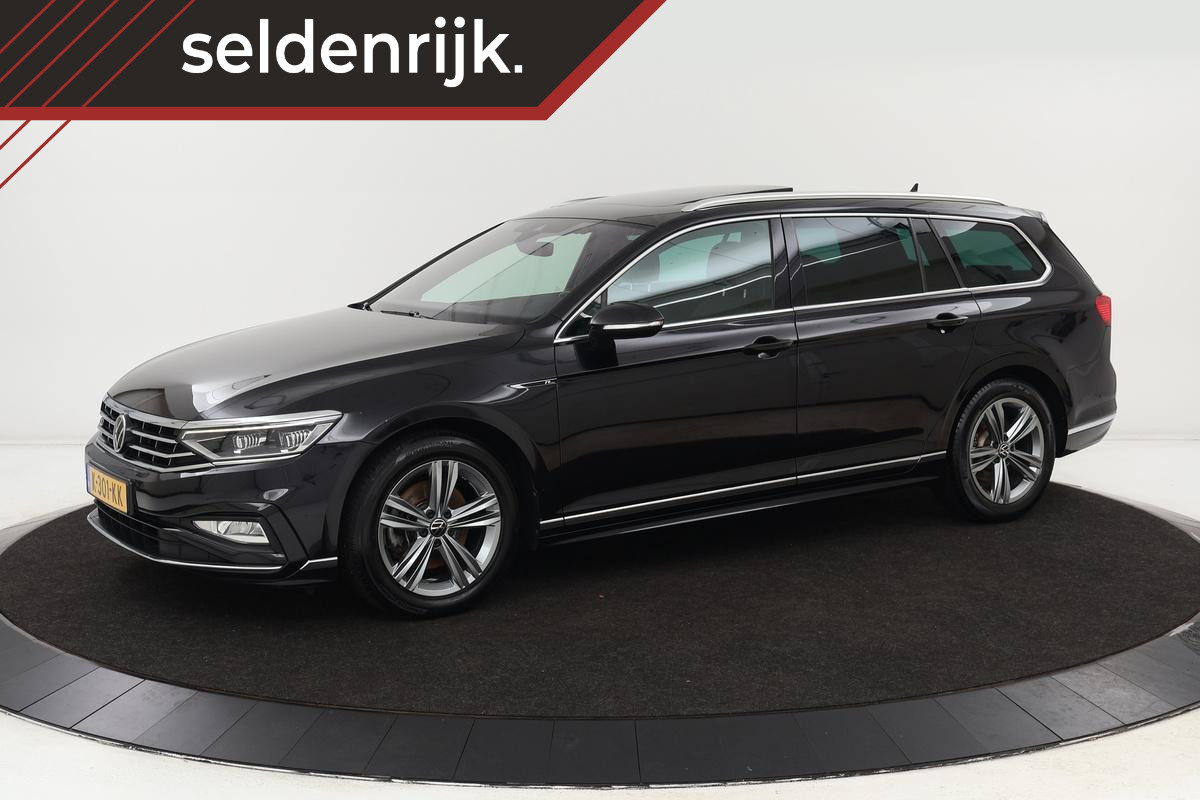 Volkswagen Passat 1.5 TSI R-Line | Panoramadak | Matrix LED | Alcantara | Camera | Stoelverwarming | Carplay | Adaptive Cruise | Keyless | Trekhaak