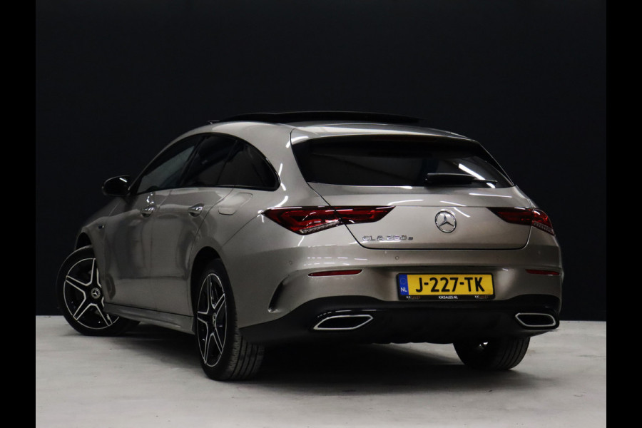 Mercedes-Benz CLA-Klasse Shooting Brake 250 e Sport AMG Limited *EINDEJAARSAANBIEDING* [SCHUIFKANTELDAK, MEMORY SEATS, DIGITAL DASH, LEDER,  APPLE CARPLAY, ELEC STOELEN, CAMERA, FLIPPERS, STOELVERWARMING, NIEUWSTAAT]