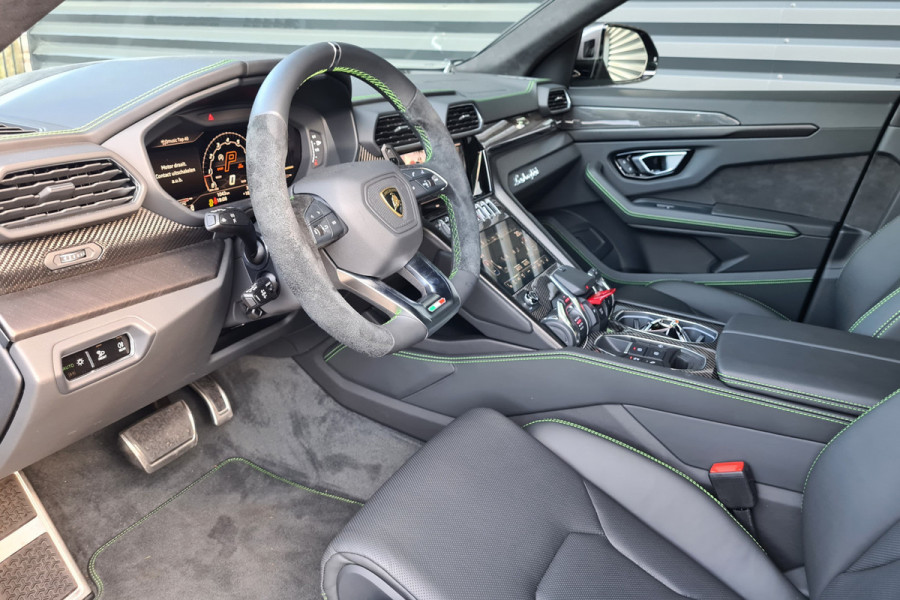 Lamborghini Urus 4.0 V8 Grigio Keres - Zwart/groen