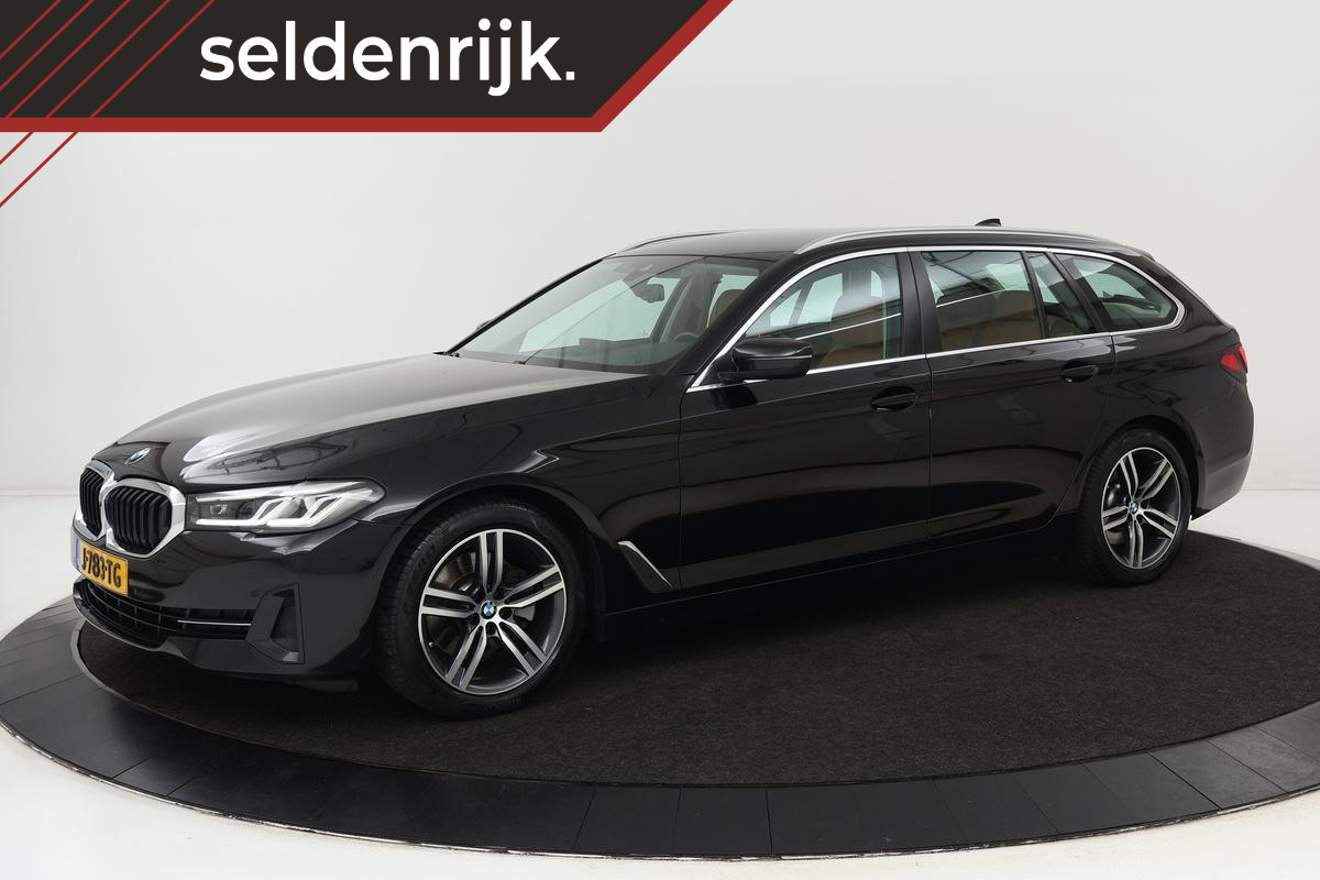 BMW 5 Serie Touring 520i High Executive | Trekhaak | Stoelverwarming | Leder | Full LED | Memory | Navigatie | Sportstuur | Carplay