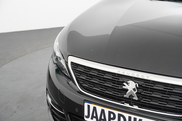 Peugeot 308 SW BWJ 2019 | 1.2 PT 111PK Executive NWE DISTRIBUTIE | CLIMA | NAVI | PANO DAK | LEER | CARPLAY |