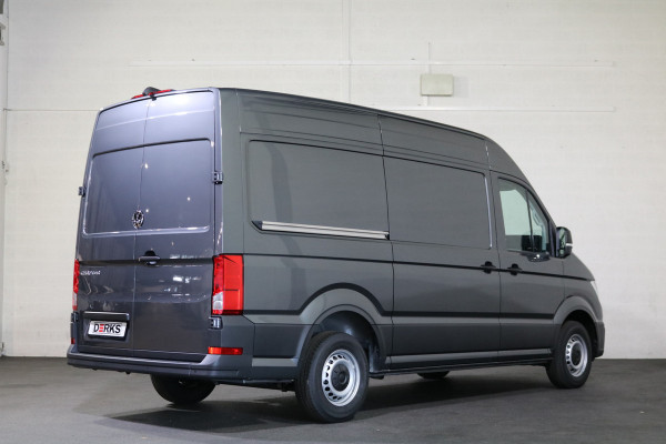 Volkswagen Crafter 2.0 TDI 177pk L3 H3 Automaat Airco Navigatie Camera Led Chauffeurstoel