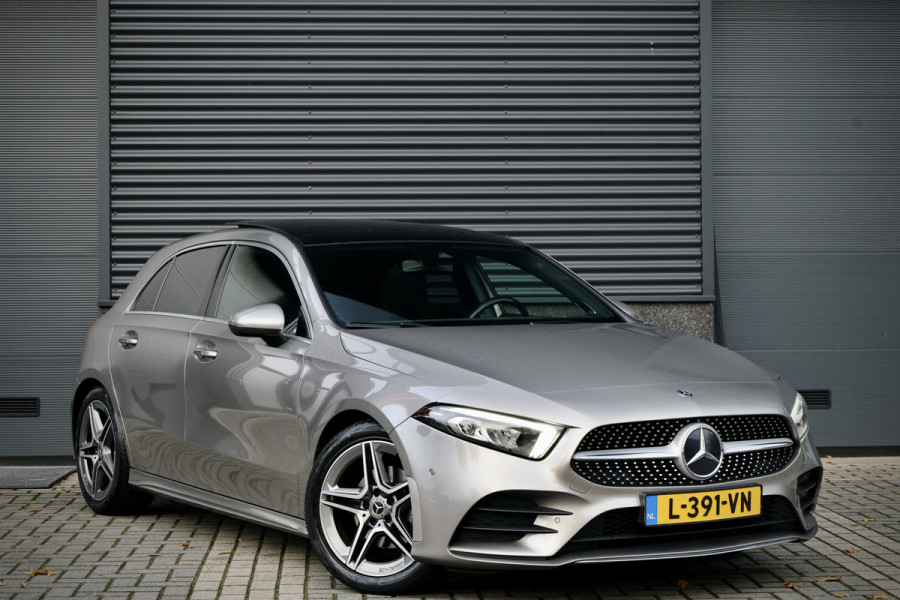 Mercedes-Benz A-Klasse 180 d AMG Premium Plus | Panorama dak | Burmester | Widescreen | Sfeerverlichting | Alcantara | 360 PDC | Volledig onderhouden