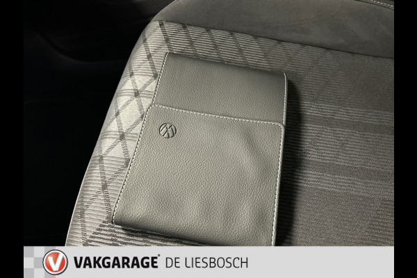 Volkswagen T-Cross 1.0 TSI R-Line,Business,IQ.,vitual cockpit,camera,clima,media