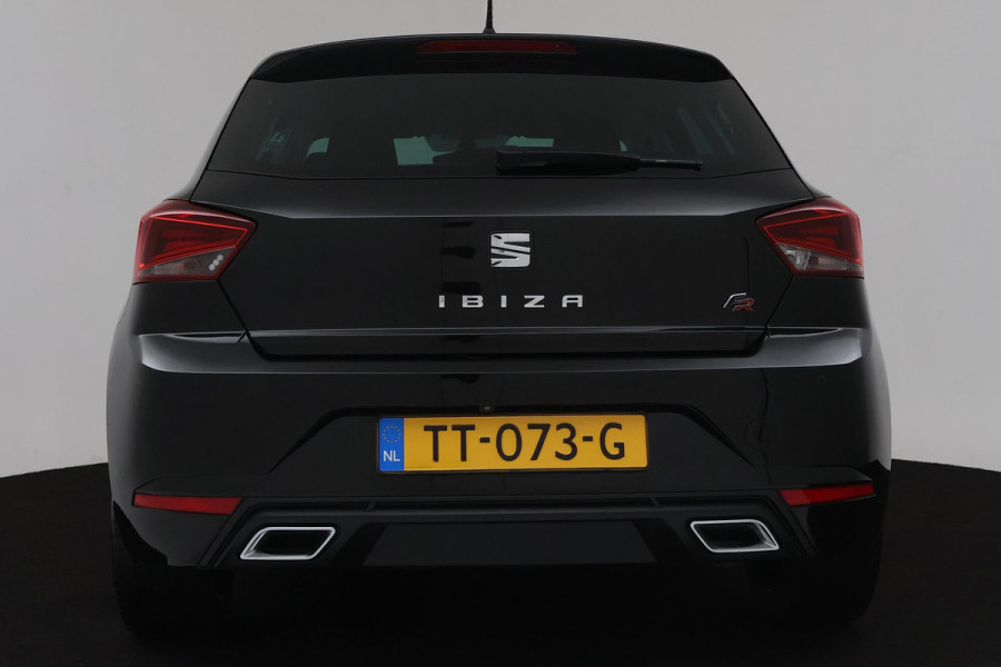 Seat Ibiza 1.0 TSI FR Business Intense Sport (CAMERA, NAVIGATIE, PARKEERSENSOREN, LED, CLIMATE, NL-AUTO, GOED ONDERHOUDEN)