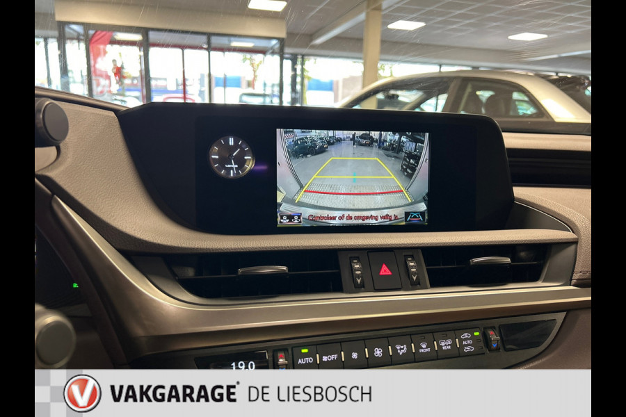 Lexus ES 300h Luxury Line/leer/navi/camera/stoel koeling verw/boeken