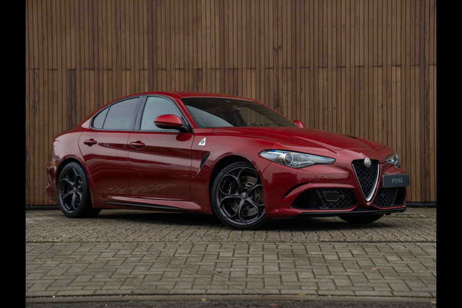 Alfa Romeo Giulia 2.9 V6 Quadrifoglio | Carbon stoelen | Top onderhouden