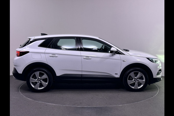 Opel Grandland X 1.6 Turbo Hybrid Elegance Plug in Hybrid 225pk PHEV | Half Lederen Bekleding | Apple Carplay | Navigatie | Camera | Cruise Control | Climate Control | Stoelverwarming |