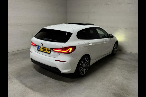 BMW 1-serie 118i M-Sport Pano Virtual Sfeer Carplay NAP