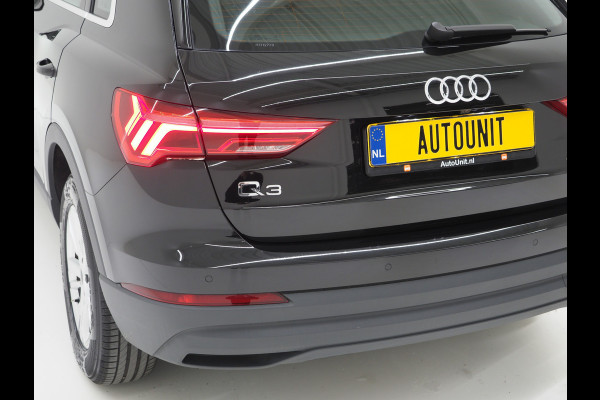 Audi Q3 45 TFSI e edition | Panoramadak | Leder | Keyless | Adaptive Cruise | Camera