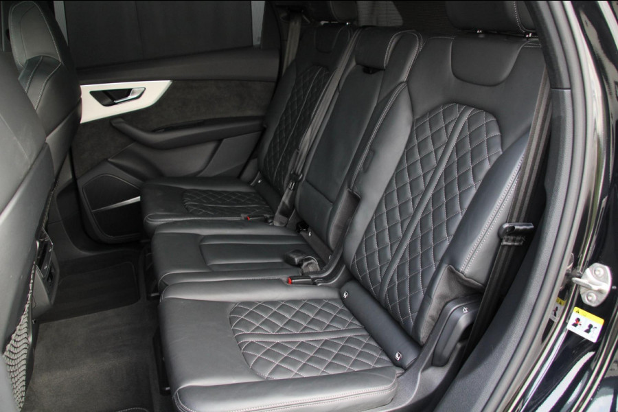 Audi Q7 55 TFSI e Quattro Pro Line S | RS Stoelen | Pano