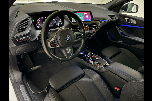 BMW 1-serie 118i M-Sport Pano Virtual Sfeer Carplay NAP