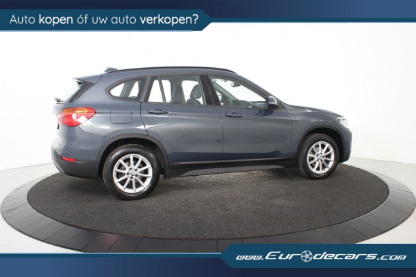 BMW X1 sDrive16d BMW X1 S-drive *Navigatie*Leer*Stoelverwarming*