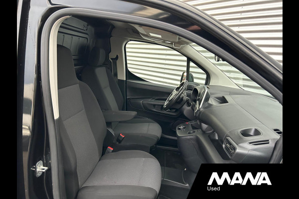 Opel Combo 1.5D 131PK L2H1 Lang Automaat Carplay sensoren Navigatie Leder / verwarmt stuur