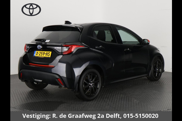 Toyota Yaris 1.5 Hybrid Black Edition | 10 JAAR GARANTIE! | Stoelverwarming | Apple CarPlay & AndroidAUTO | Camera