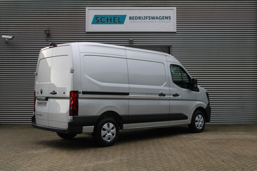 Renault Master T35 2.0 dCi 170pk L2H2 Extra - 2x Schuifdeur - Navigatie - Blind Spot - Camera - Stoelverwarming - Verwarmde voorruit - Rijklaar