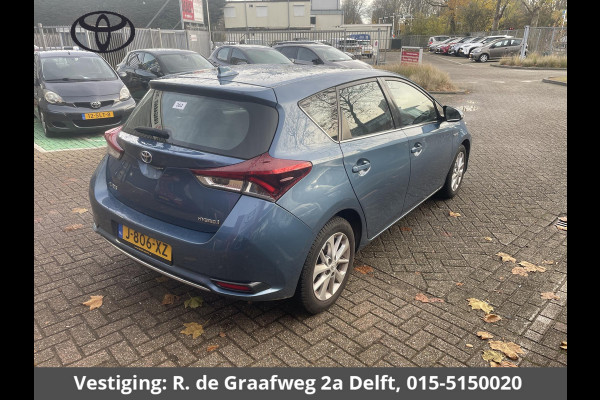 Toyota Auris 1.8 Hybrid Dynamic | Parkeersensoren voor | Parkeerhulp camera | Climate Control