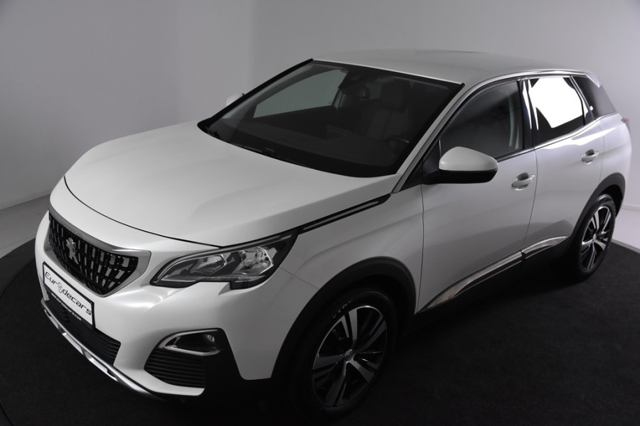 Peugeot 3008 Allure 130 *Navigatie*Leer*Stoelverwarming*Trekhaak*