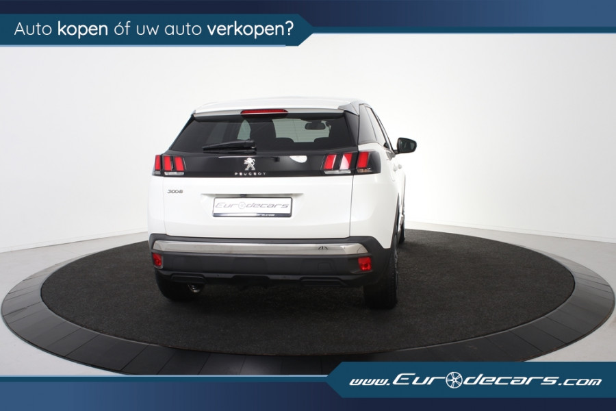 Peugeot 3008 Allure 130 *Navigatie*Leer*Stoelverwarming*Trekhaak*