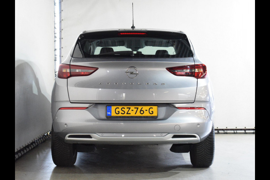 Opel Grandland 1.2 Turbo CARPLAY | PARKEERSENSOREN | WINTERPAKKET | E.C.C. | 16.837km