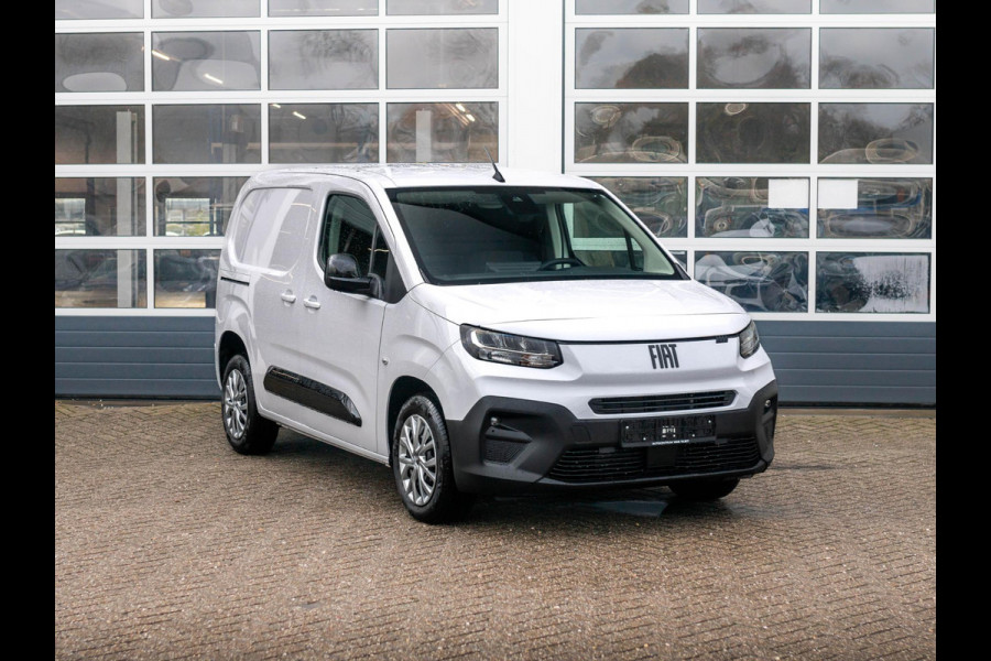 Fiat Doblò 1.5D 100pk L1 1000kg | Clima | Pack Winter | Trekhaak | 16" | Pack Look | Keyless | Camera | Apple Carplay | Beschikbaarheid in overleg !