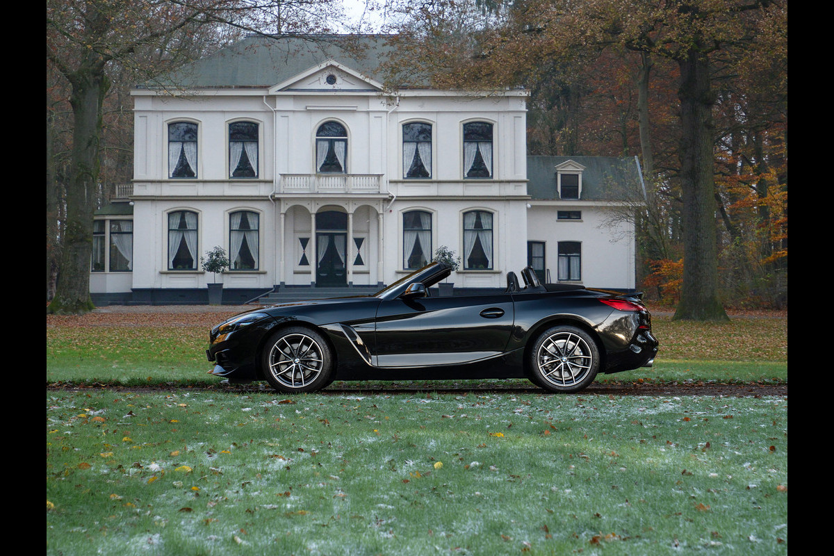 BMW Z4 Roadster sDrive30i High Executive