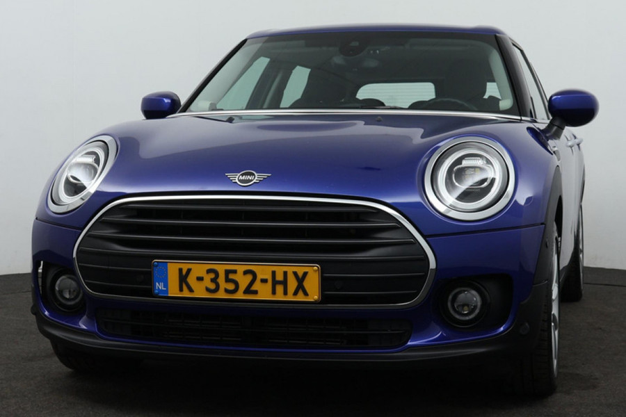 MINI Clubman 1.5 Cooper Chili(1e Eig, NL auto, Dealer onderhoud, Navi, Carplay, Led, Sportstoelen, PDC V+A, Etc)