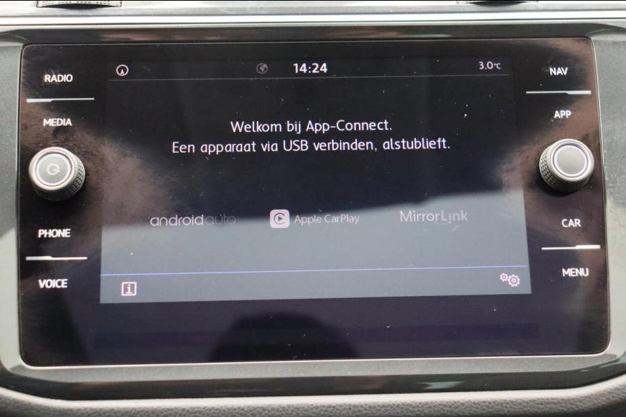 Volkswagen Tiguan 1.5 TSI ACT Highline Pano/dak Leder Apple/Carplay Rondomzicht/Camera